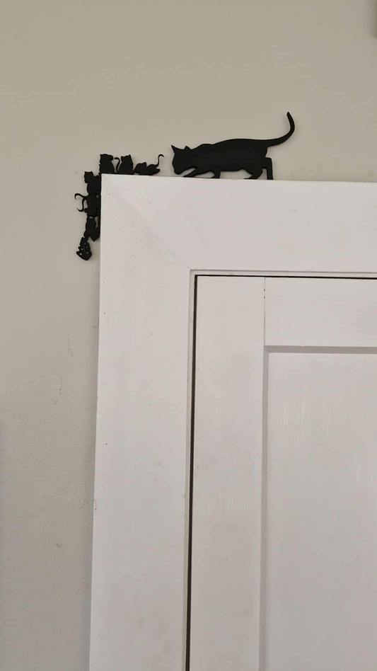 Cat door frame hanger (Large)